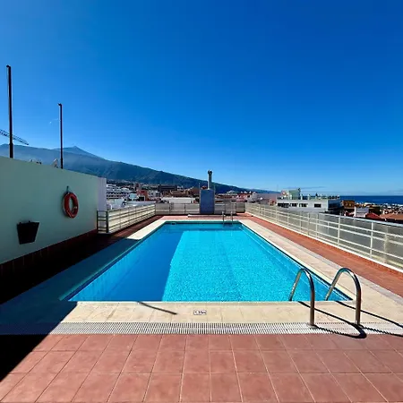 Sea&pool *